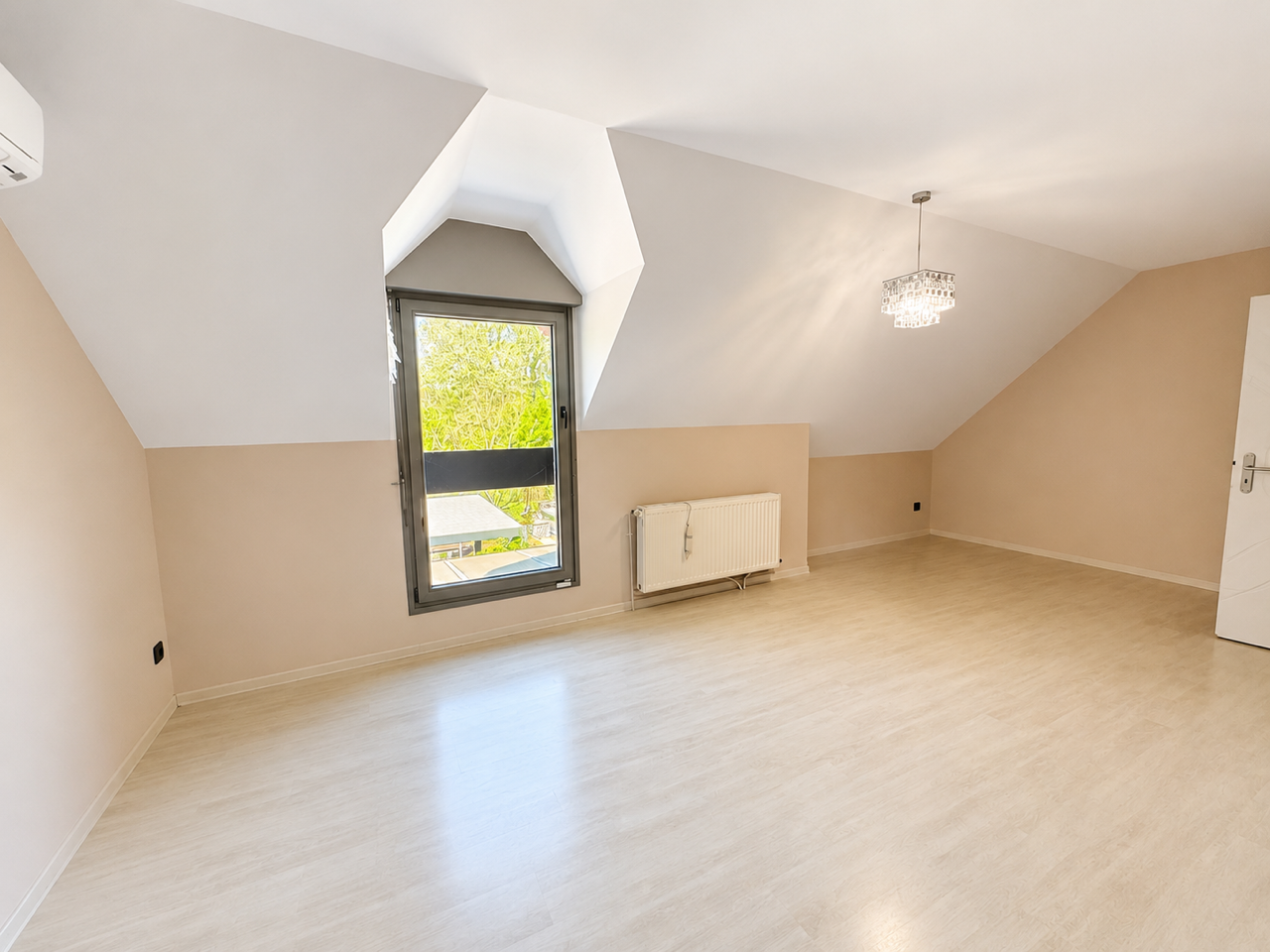 Individuelle 5 chambres piscine depandences 250m Photo 8 - Brique Rouge Immobilier Individuelle 5 chambres piscine depandences 250m Photo 8 - Brique Rouge Immobilier