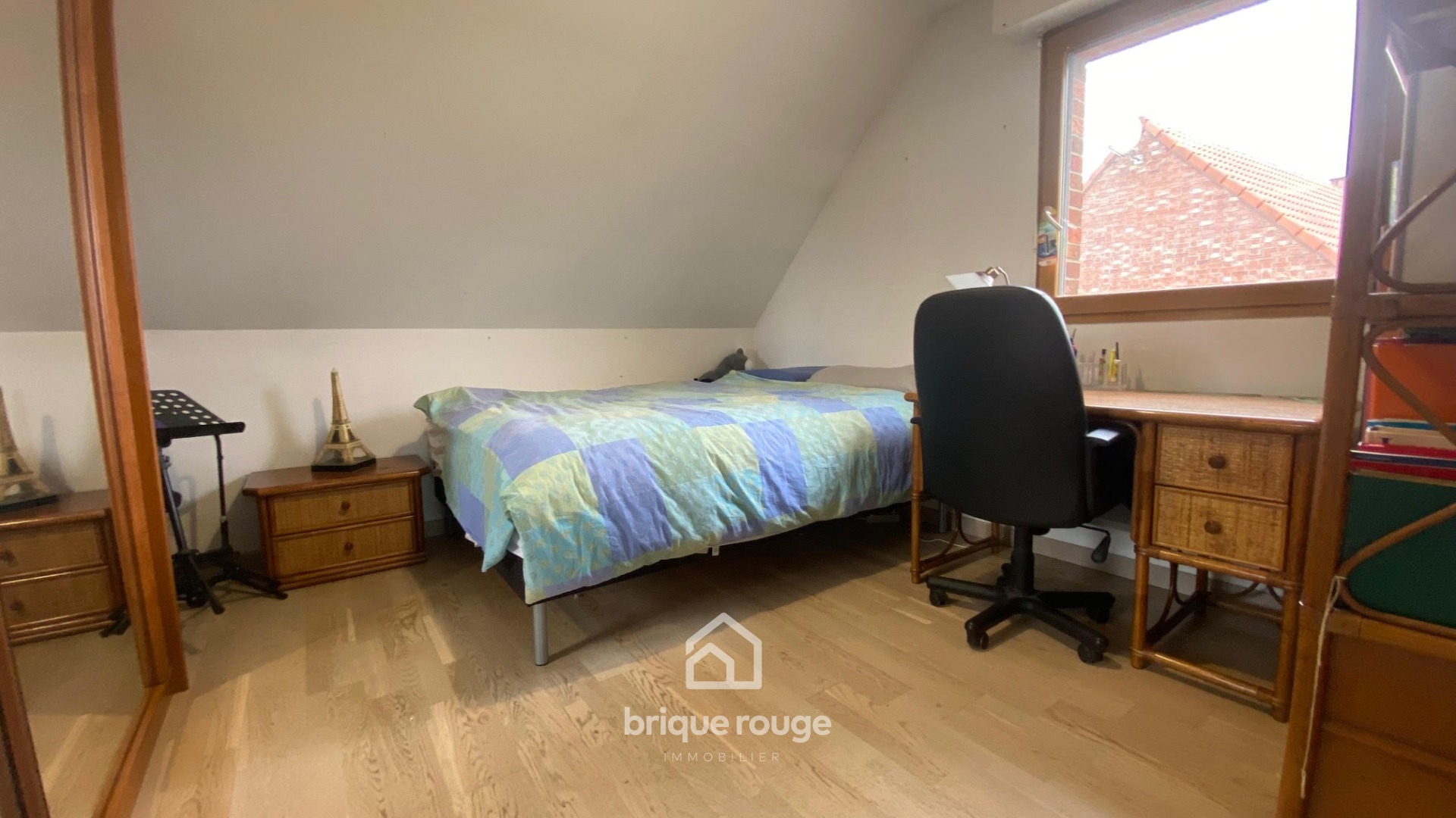Maison individuelle semi plain pied sous sol Photo 10 - Brique Rouge Immobilier Maison individuelle semi plain pied sous sol Photo 10 - Brique Rouge Immobilier