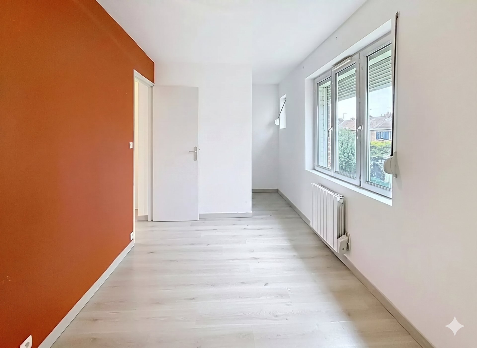 Maison mitoyenne type batir prox chr Photo 7 - Brique Rouge Immobilier Maison mitoyenne type batir prox chr Photo 7 - Brique Rouge Immobilier