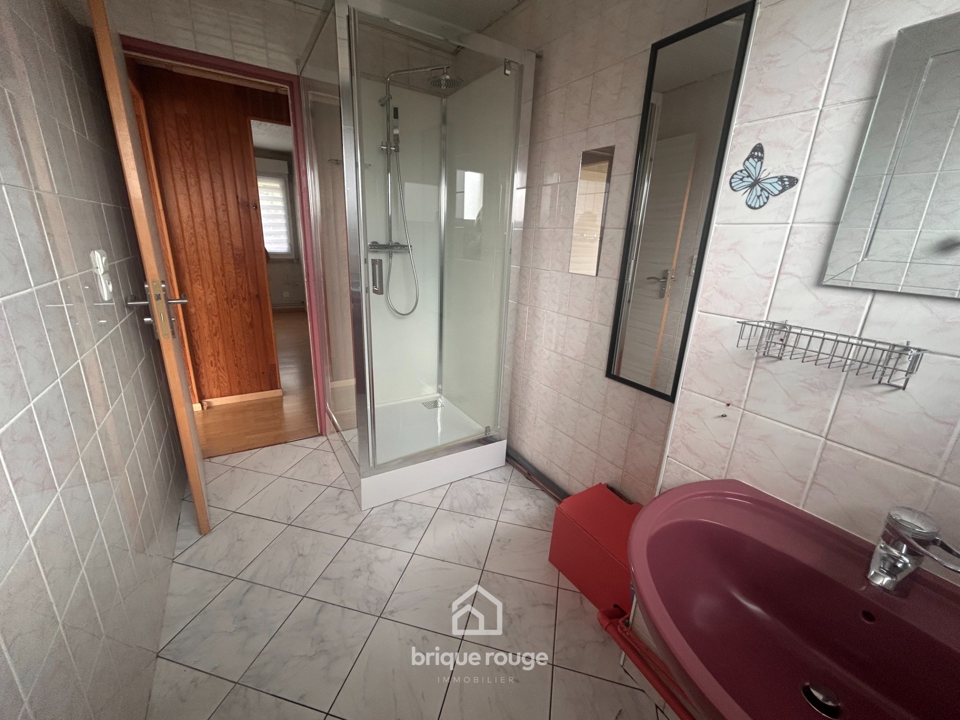 Maison de lotissement familiale Photo 5 - Brique Rouge Immobilier Maison de lotissement familiale Photo 5 - Brique Rouge Immobilier