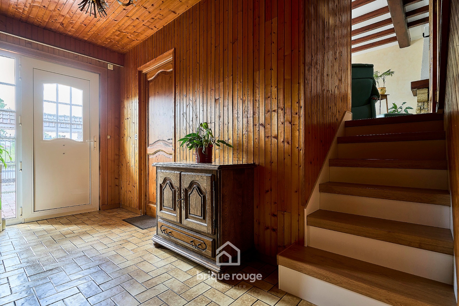 Maison individuelle 4 chambres jardin garage Photo 3 - Brique Rouge Immobilier