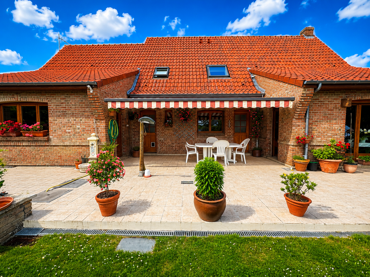 Pavillon individuelle 5 chambres 170m Photo 1 - Brique Rouge Immobilier