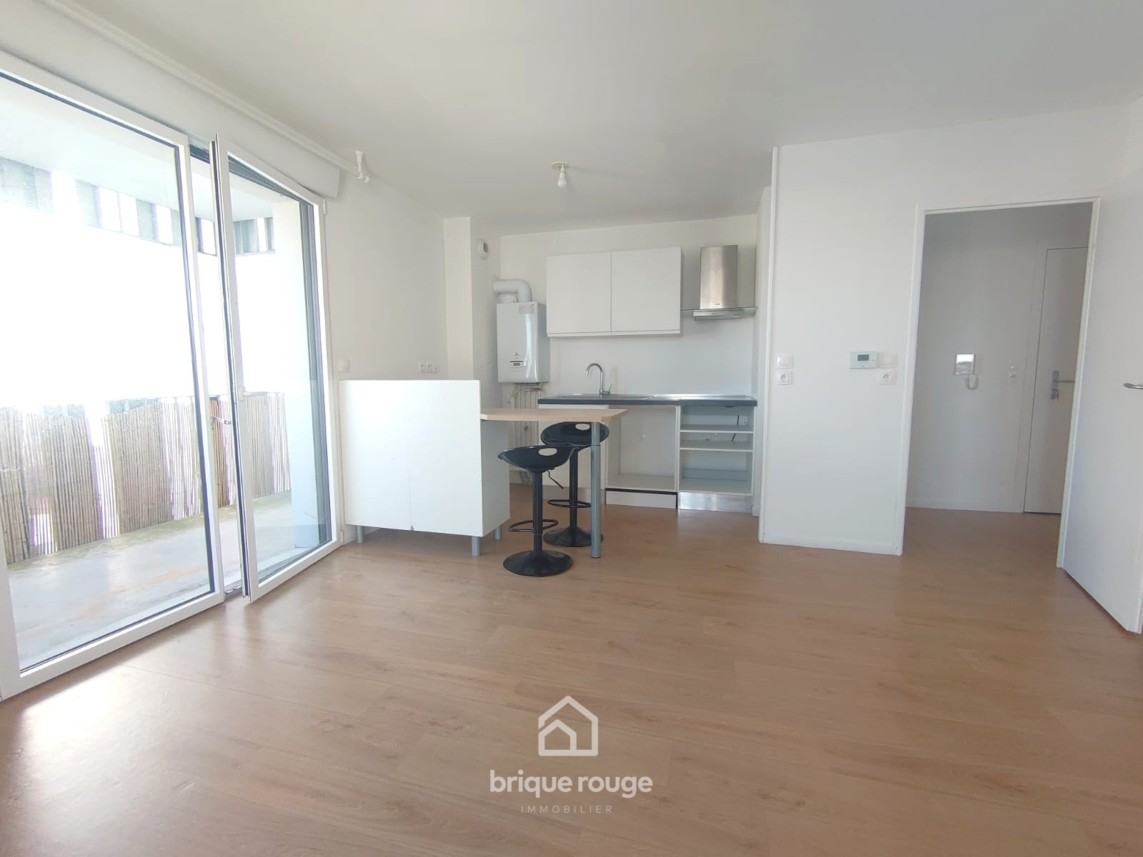 Superbe appartement t2 avec terrasse et parking secteur chr Photo 5 - Brique Rouge Immobilier Superbe appartement t2 avec terrasse et parking secteur chr Photo 5 - Brique Rouge Immobilier