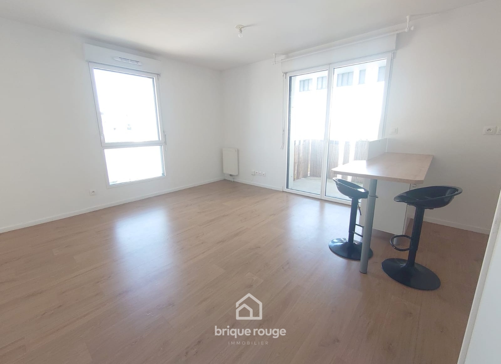 Superbe appartement t2 avec terrasse et parking secteur chr Photo 7 - Brique Rouge Immobilier Superbe appartement t2 avec terrasse et parking secteur chr Photo 7 - Brique Rouge Immobilier