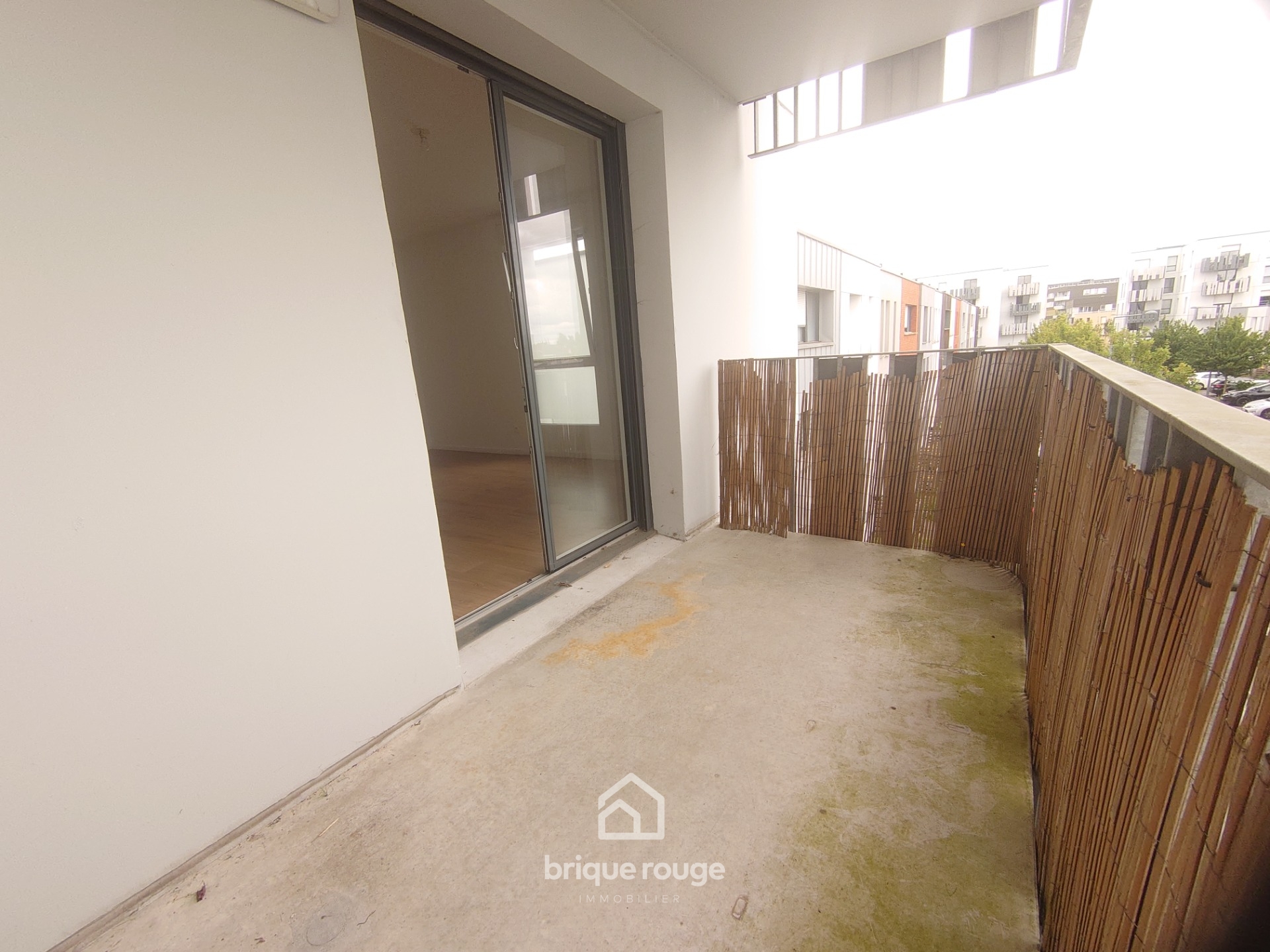 Superbe appartement t2 avec terrasse et parking secteur chr Photo 13 - Brique Rouge Immobilier Superbe appartement t2 avec terrasse et parking secteur chr Photo 13 - Brique Rouge Immobilier