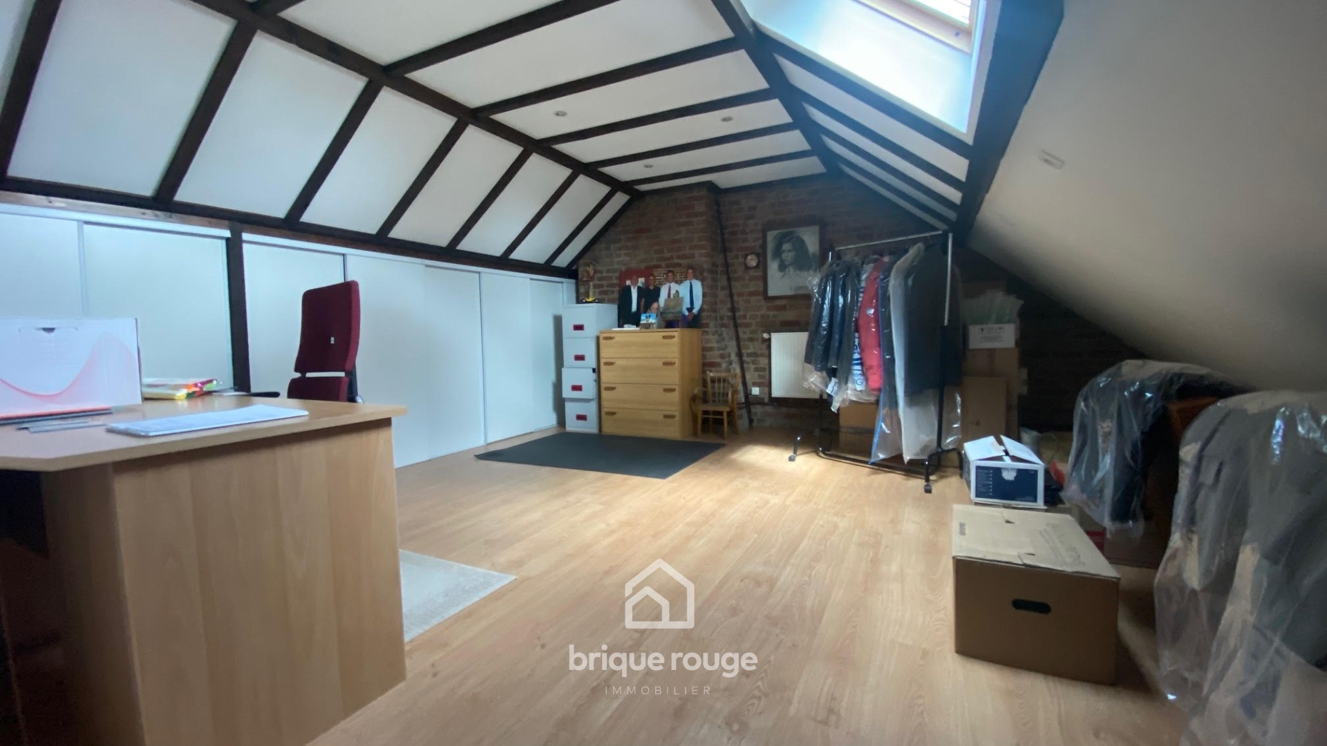 Maison renovee 4 chambres jardin garage et dependance Photo 9 - Brique Rouge Immobilier