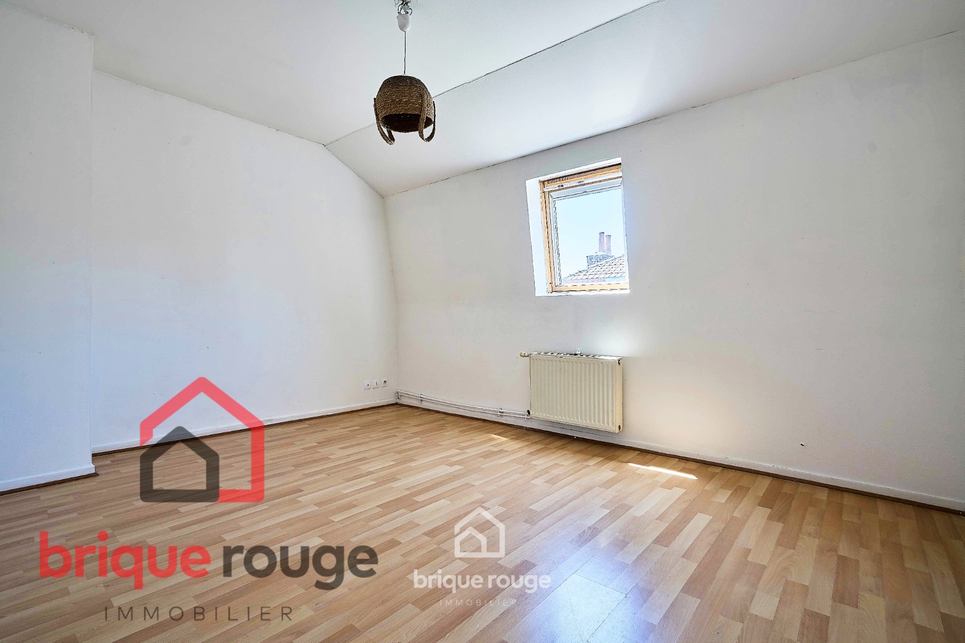 Belle 1930 idealement situee Photo 6 - Brique Rouge Immobilier Belle 1930 idealement situee Photo 6 - Brique Rouge Immobilier