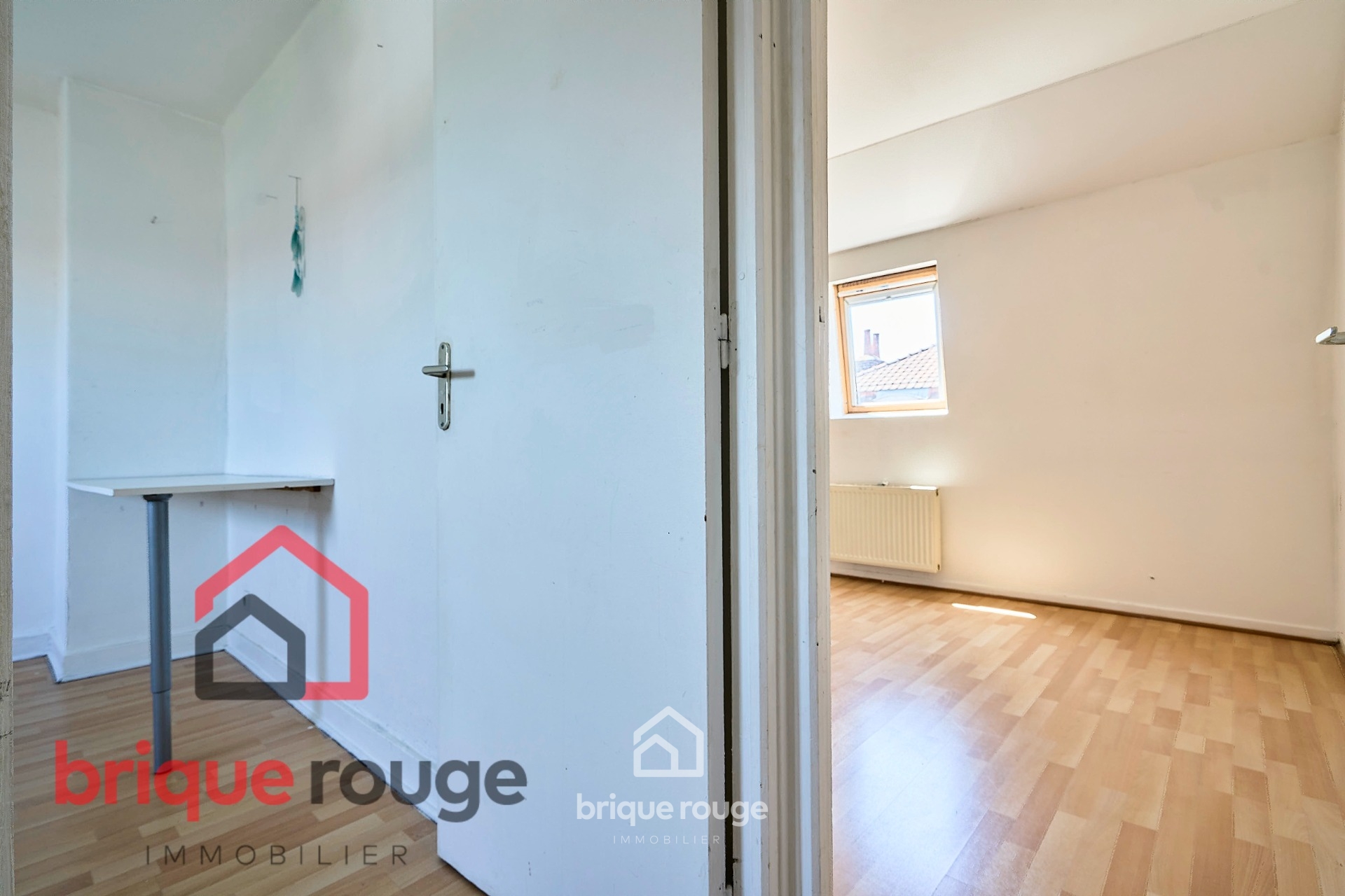 Belle 1930 idealement situee Photo 8 - Brique Rouge Immobilier Belle 1930 idealement situee Photo 8 - Brique Rouge Immobilier