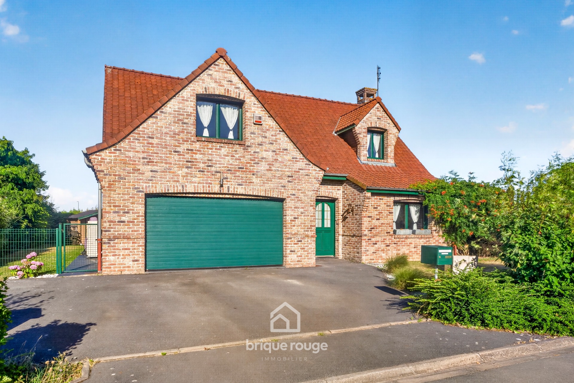 Superbe construction recente de 130 m Photo 1 - Brique Rouge Immobilier