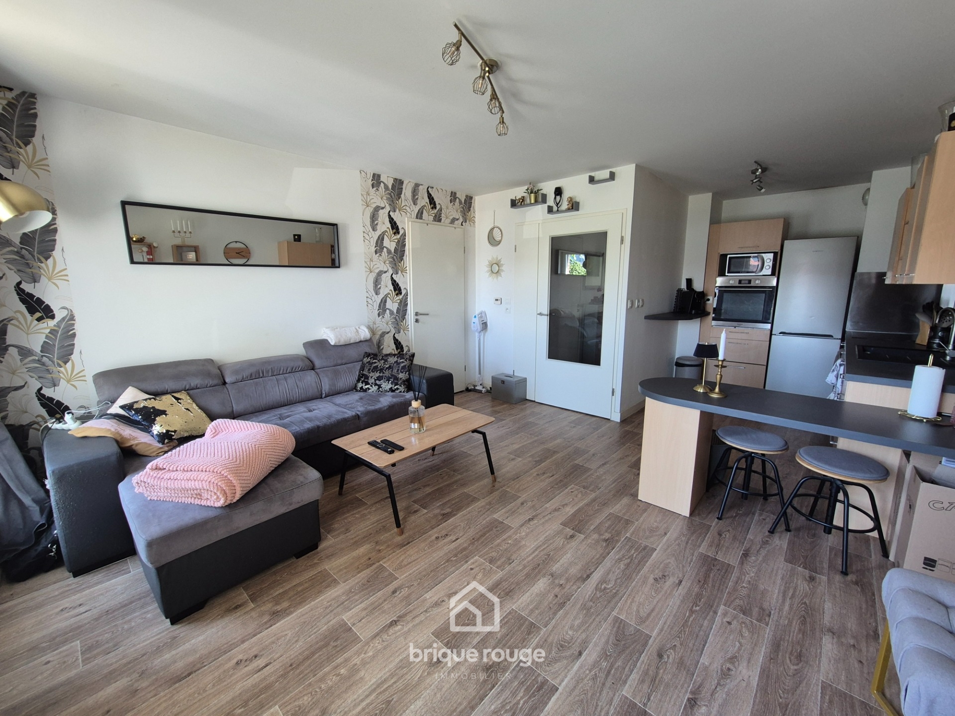 T2 residence securisee de 2014 Photo 2 - Brique Rouge Immobilier T2 residence securisee de 2014 Photo 2 - Brique Rouge Immobilier
