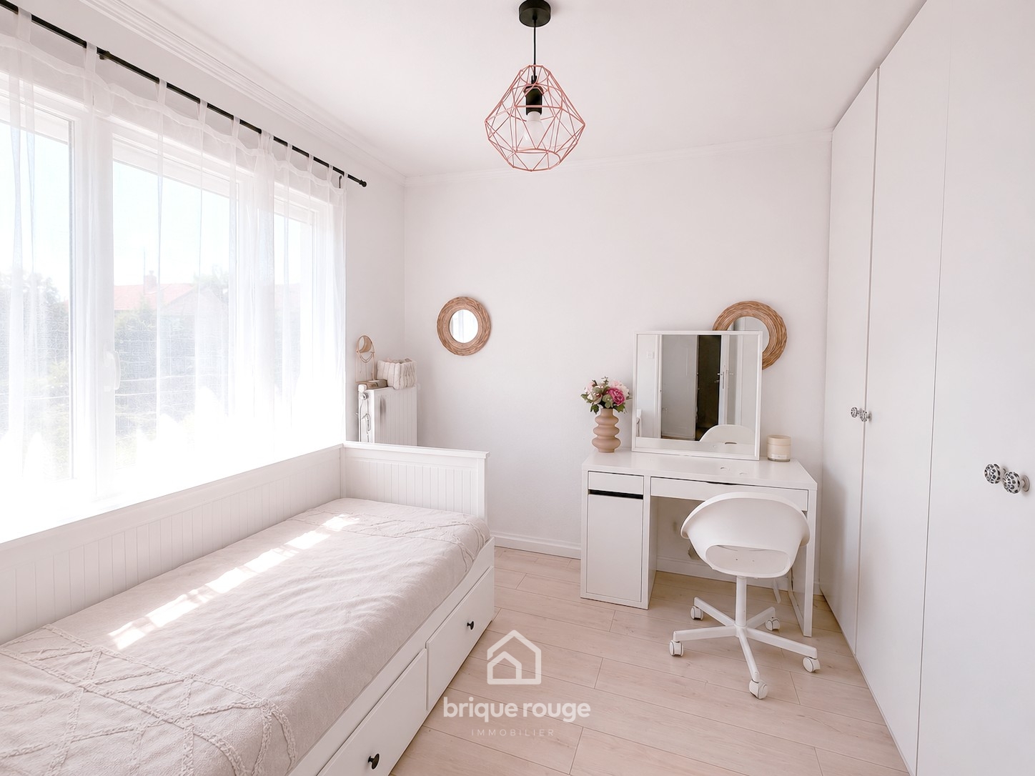 Maison de lotissement 4 chambres idealement situee Photo 5 - Brique Rouge Immobilier