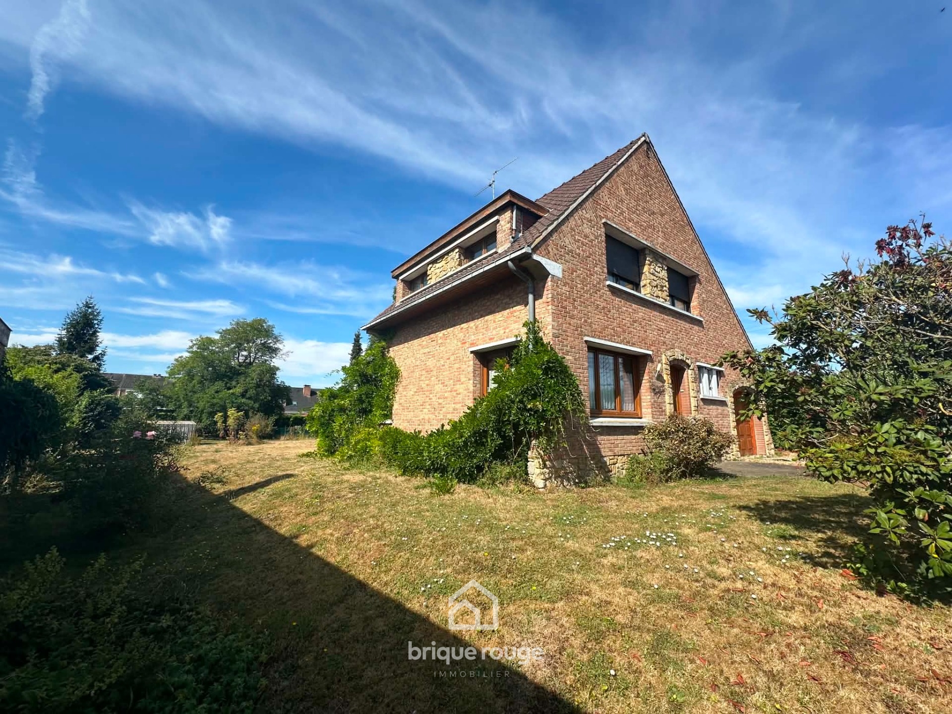 Individuelle batie sur plus de 1800m constructible Photo 2 - Brique Rouge Immobilier Individuelle batie sur plus de 1800m constructible Photo 2 - Brique Rouge Immobilier