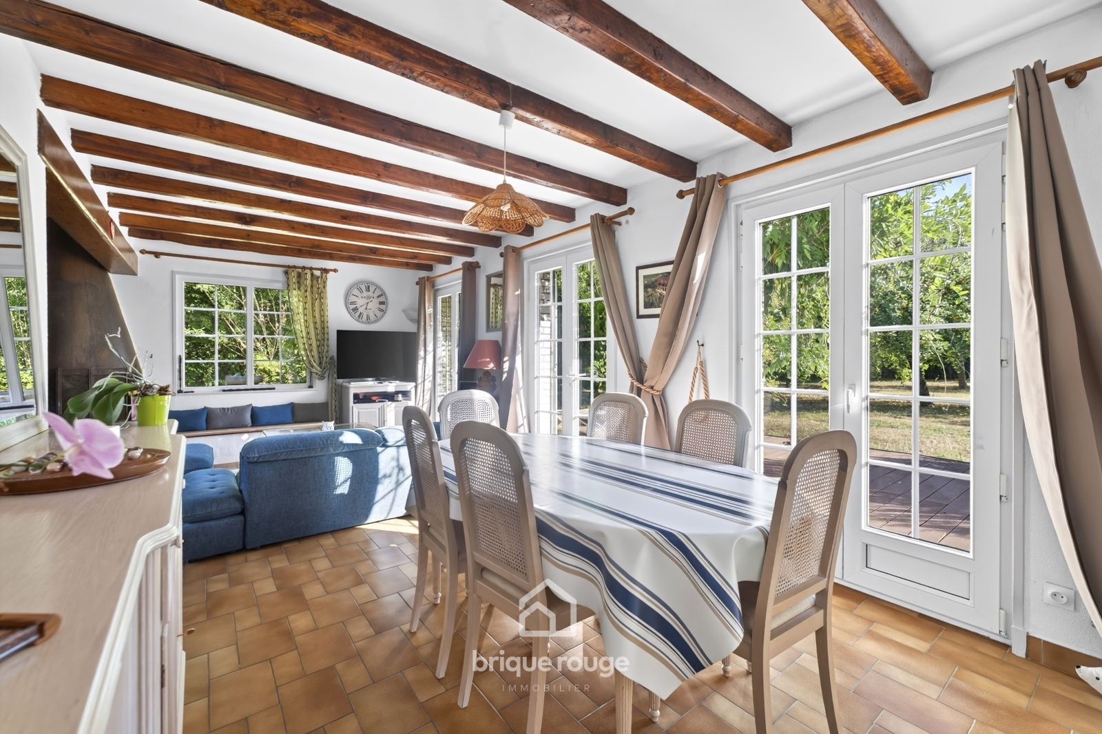 Superbe propriete de semi plain pied sur parc de 2000m Photo 6 - Brique Rouge Immobilier Superbe propriete de semi plain pied sur parc de 2000m Photo 6 - Brique Rouge Immobilier