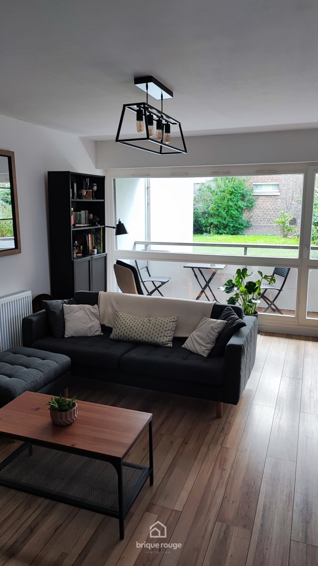Appartement 68 m en rdc 2 chambres entierement renove Photo 3 - Brique Rouge Immobilier Appartement 68 m en rdc 2 chambres entierement renove Photo 3 - Brique Rouge Immobilier