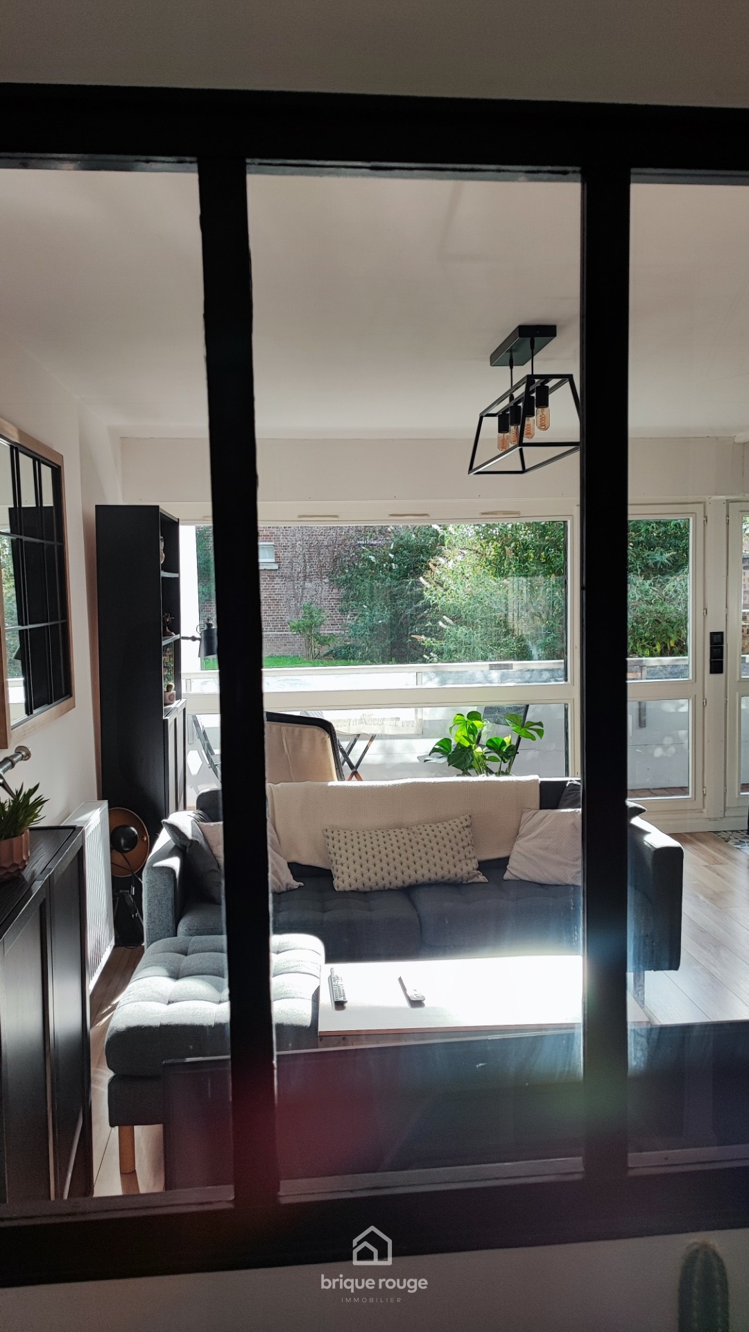 Appartement 68 m en rdc 2 chambres entierement renove Photo 4 - Brique Rouge Immobilier Appartement 68 m en rdc 2 chambres entierement renove Photo 4 - Brique Rouge Immobilier
