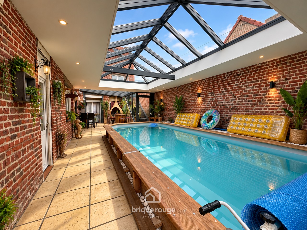 Maison 4 chambres jardin garage piscine 240m Photo 13 - Brique Rouge Immobilier Maison 4 chambres jardin garage piscine 240m Photo 13 - Brique Rouge Immobilier