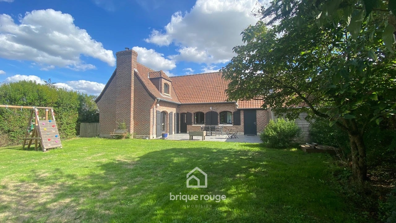 En exclusivite magnifique propriete batie sur 2800m Photo 2 - Brique Rouge Immobilier