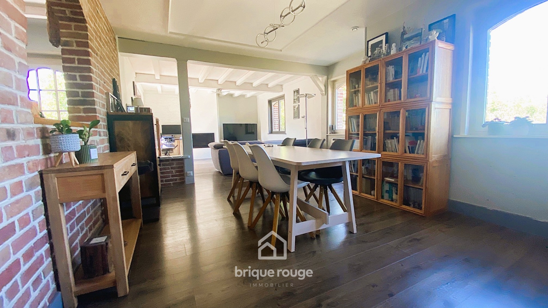 En exclusivite magnifique propriete batie sur 2800m Photo 3 - Brique Rouge Immobilier En exclusivite magnifique propriete batie sur 2800m Photo 3 - Brique Rouge Immobilier