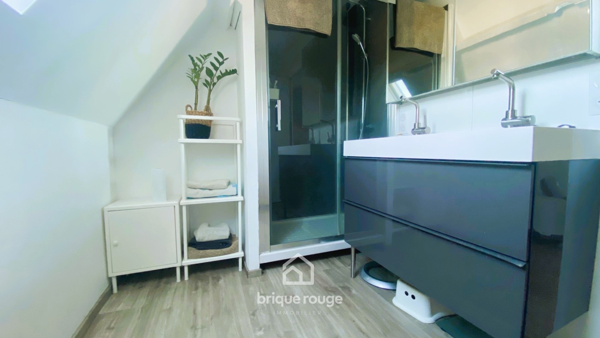 En exclusivite magnifique propriete batie sur 2800m Photo 8 - Brique Rouge Immobilier En exclusivite magnifique propriete batie sur 2800m Photo 8 - Brique Rouge Immobilier
