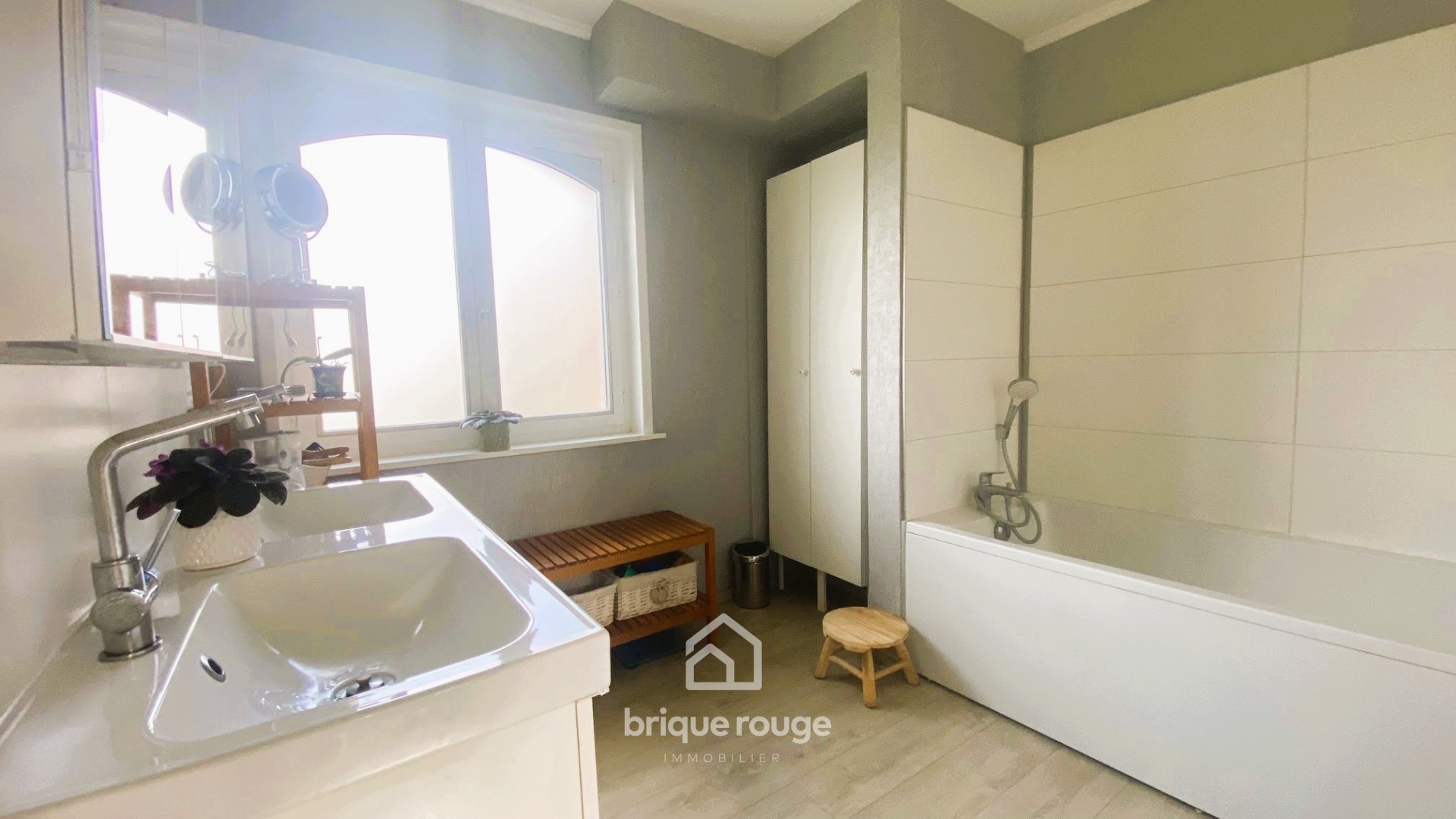 En exclusivite magnifique propriete batie sur 2800m Photo 10 - Brique Rouge Immobilier
