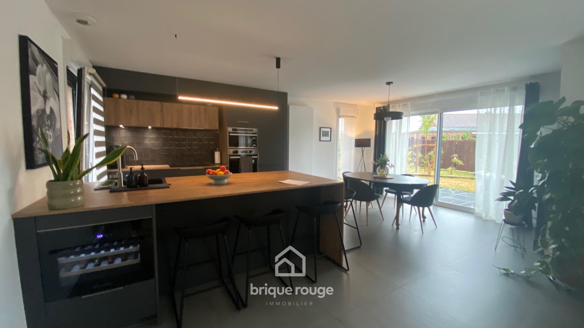 En  exclusivite coup de coeur pour ce plain pied  2023 Photo 2 - Brique Rouge Immobilier