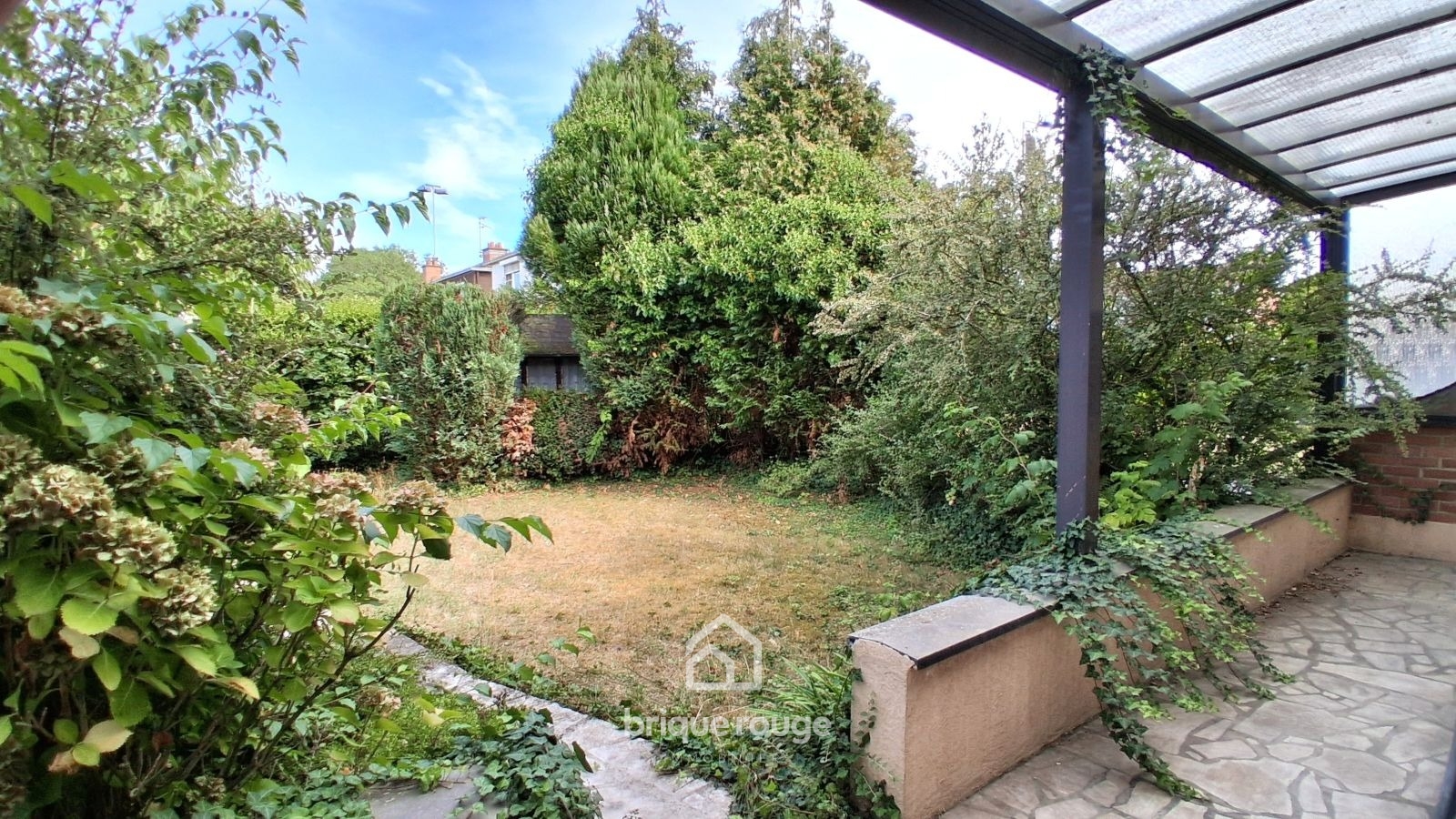 Charmante maison des annees 70 avec jardin et garage Photo 8 - Brique Rouge Immobilier Charmante maison des annees 70 avec jardin et garage Photo 8 - Brique Rouge Immobilier