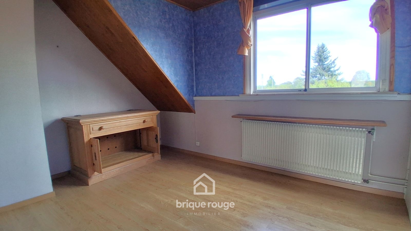 Charmante maison des annees 70 avec jardin et garage Photo 12 - Brique Rouge Immobilier Charmante maison des annees 70 avec jardin et garage Photo 12 - Brique Rouge Immobilier