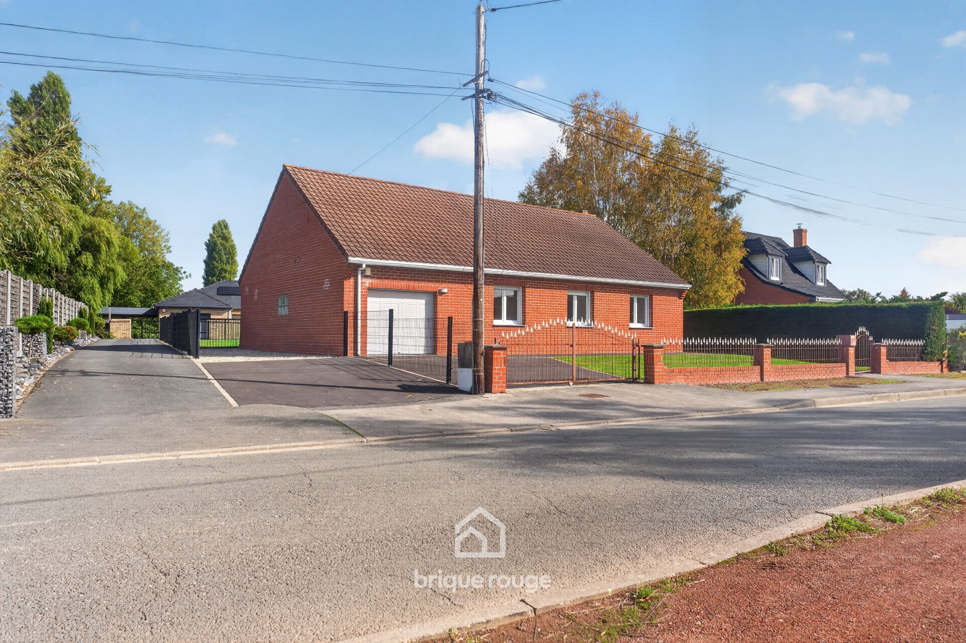 Une exclusivite brique rouge immobilier Photo 1 - Brique Rouge Immobilier Une exclusivite brique rouge immobilier Photo 1 - Brique Rouge Immobilier