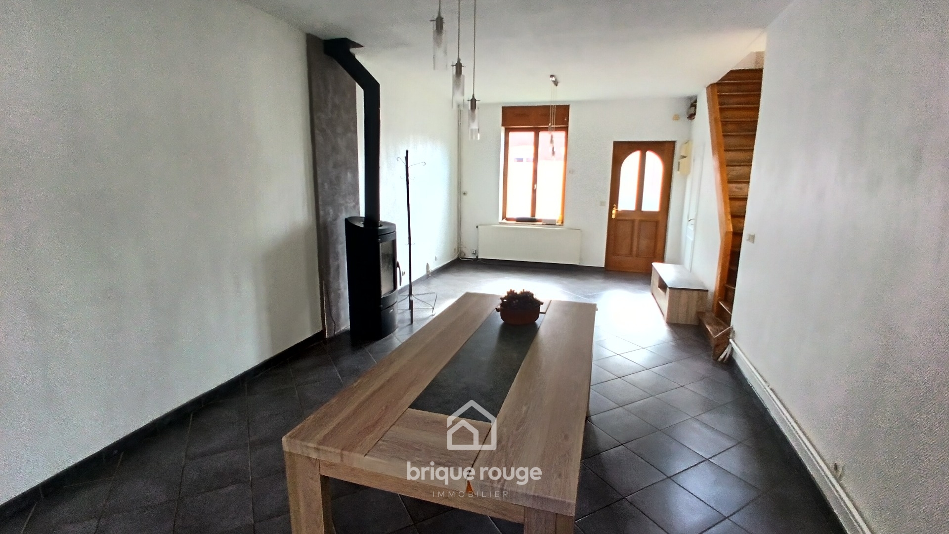 Charmante maison de ville de type 1930 sur seclin Photo 2 - Brique Rouge Immobilier Charmante maison de ville de type 1930 sur seclin Photo 2 - Brique Rouge Immobilier
