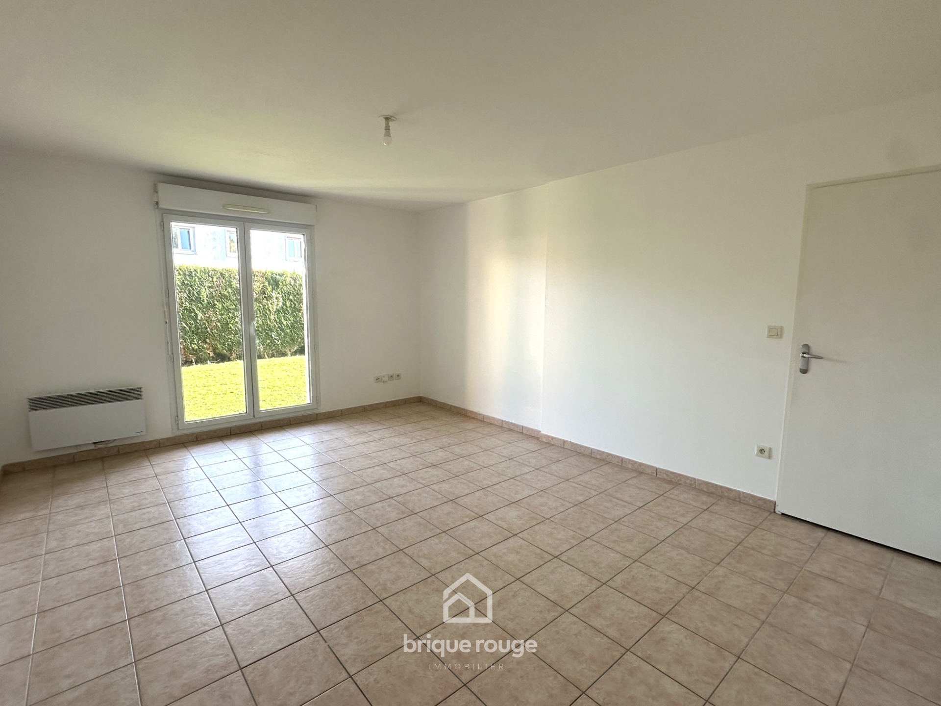 Appartement t3 de qualite residence securisee bethune Photo 1 - Brique Rouge Immobilier Appartement t3 de qualite residence securisee bethune Photo 1 - Brique Rouge Immobilier