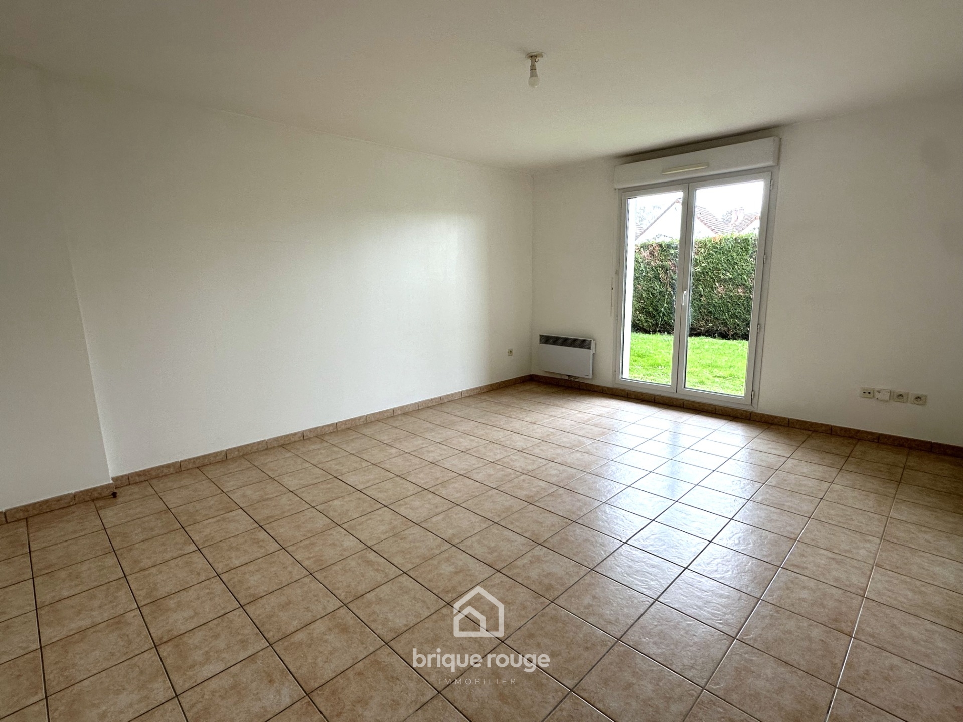 Appartement t3 de qualite residence securisee bethune Photo 3 - Brique Rouge Immobilier Appartement t3 de qualite residence securisee bethune Photo 3 - Brique Rouge Immobilier