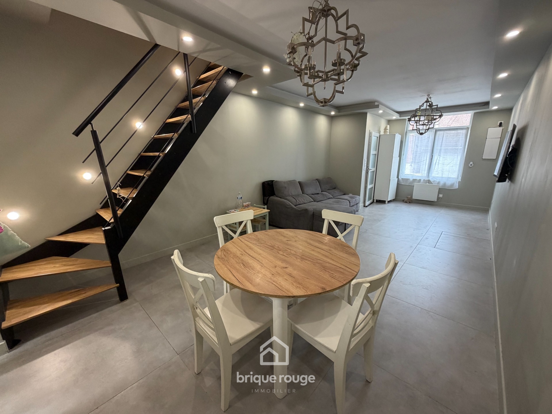 Maison de 118 m renovee Photo 1 - Brique Rouge Immobilier Maison de 118 m renovee Photo 1 - Brique Rouge Immobilier