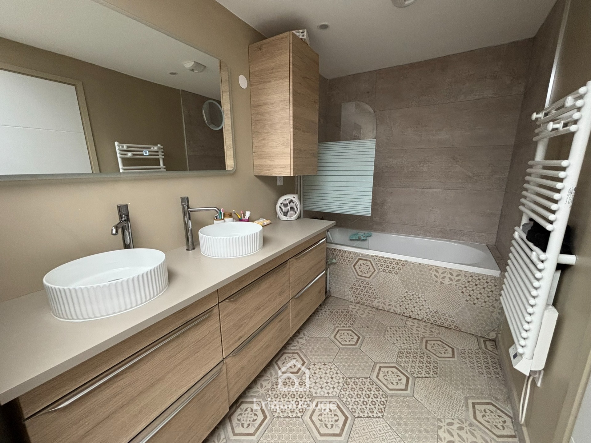 Maison de 118 m renovee Photo 4 - Brique Rouge Immobilier Maison de 118 m renovee Photo 4 - Brique Rouge Immobilier
