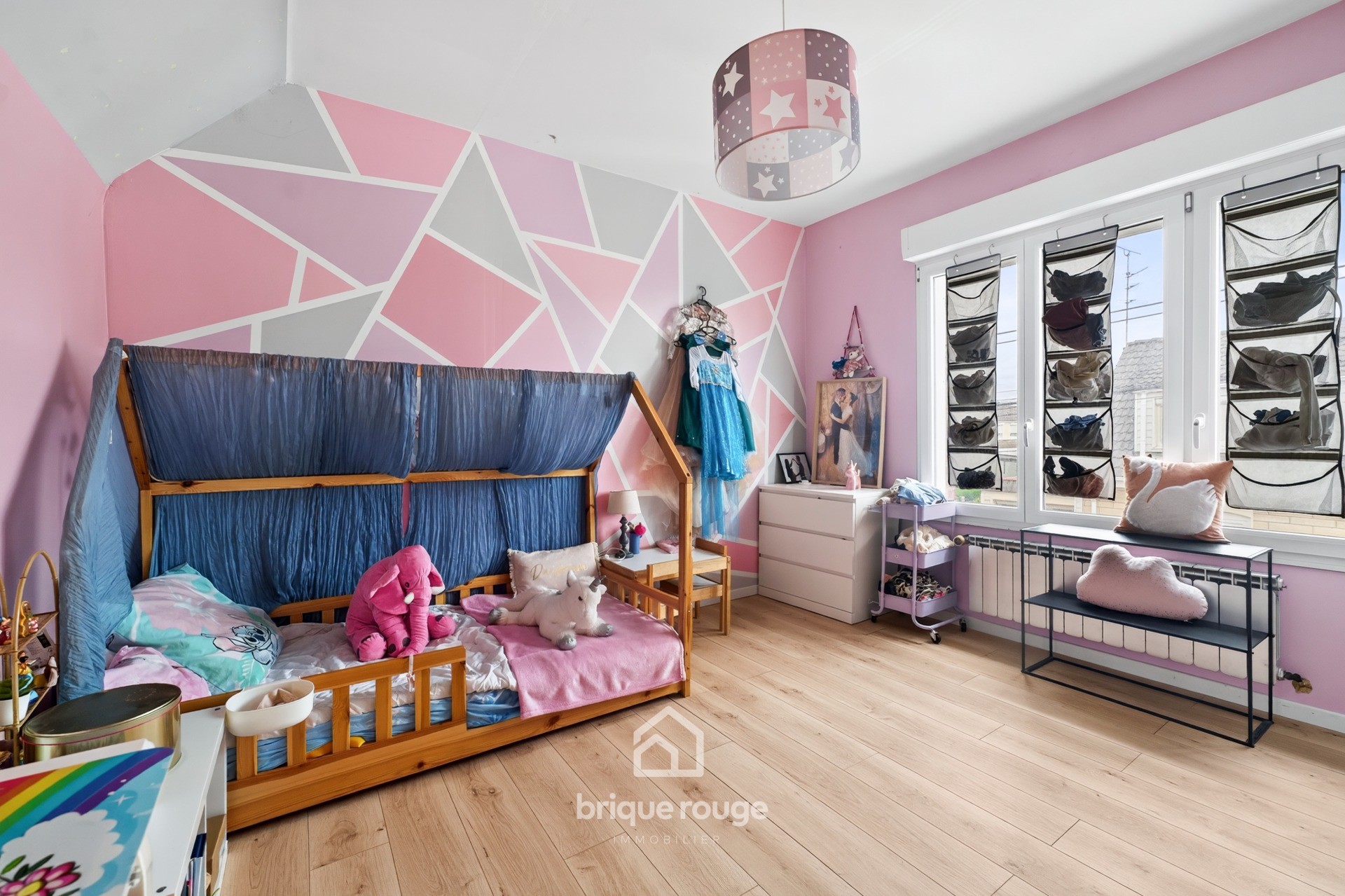 Individuelle 4 chambres jardin et garage Photo 8 - Brique Rouge Immobilier Individuelle 4 chambres jardin et garage Photo 8 - Brique Rouge Immobilier