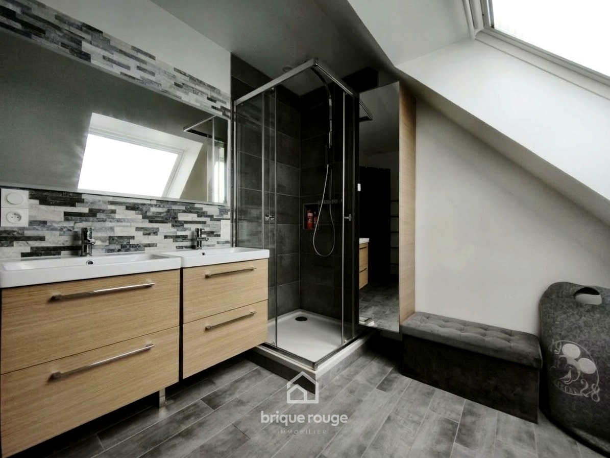 Nouveaute maison familiale 5 chambres carnin Photo 12 - Brique Rouge Immobilier Nouveaute maison familiale 5 chambres carnin Photo 12 - Brique Rouge Immobilier