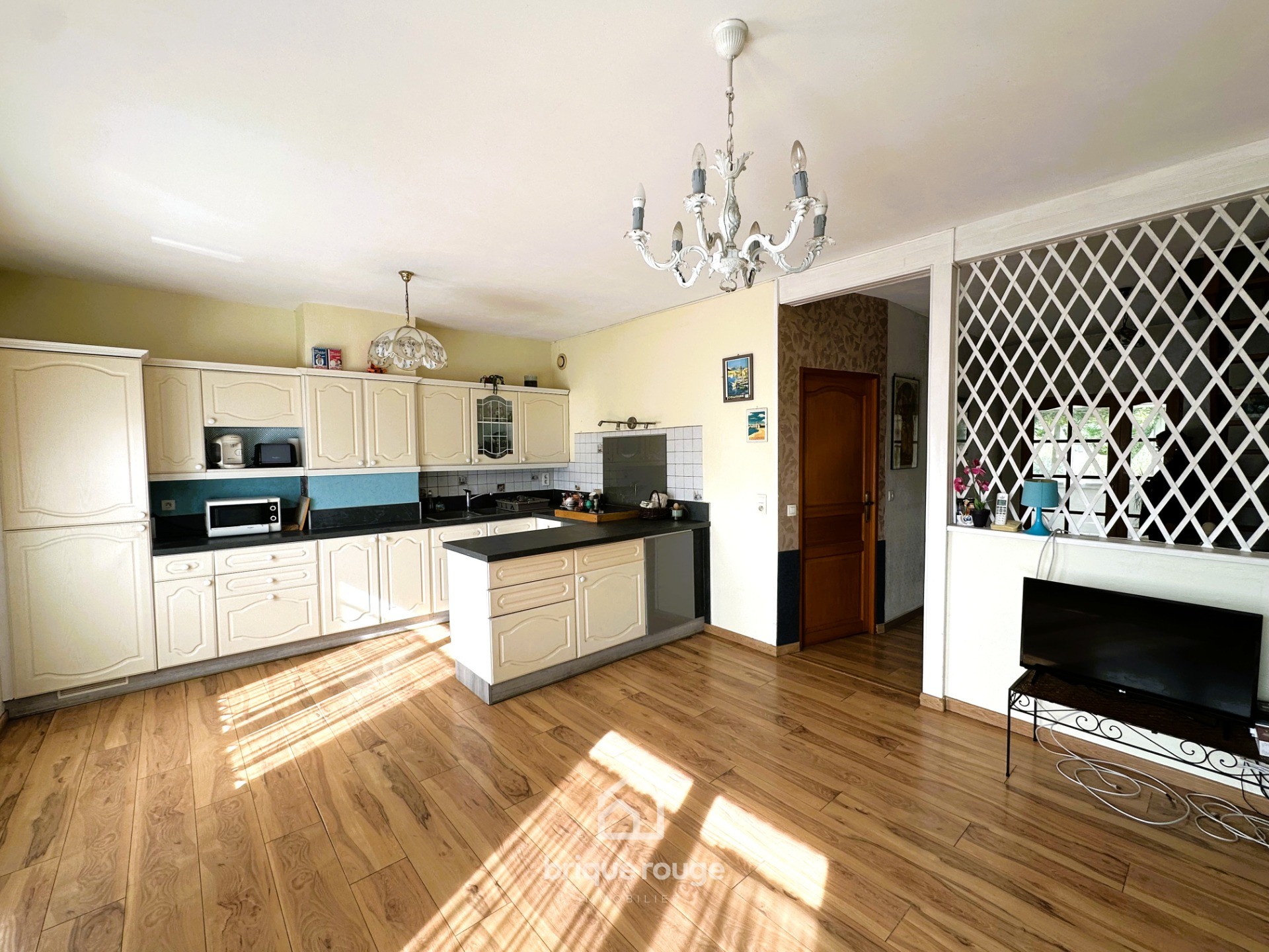 Maison mitoyenne 107 m avec son jardin privatif bethune Photo 2 - Brique Rouge Immobilier Maison mitoyenne 107 m avec son jardin privatif bethune Photo 2 - Brique Rouge Immobilier