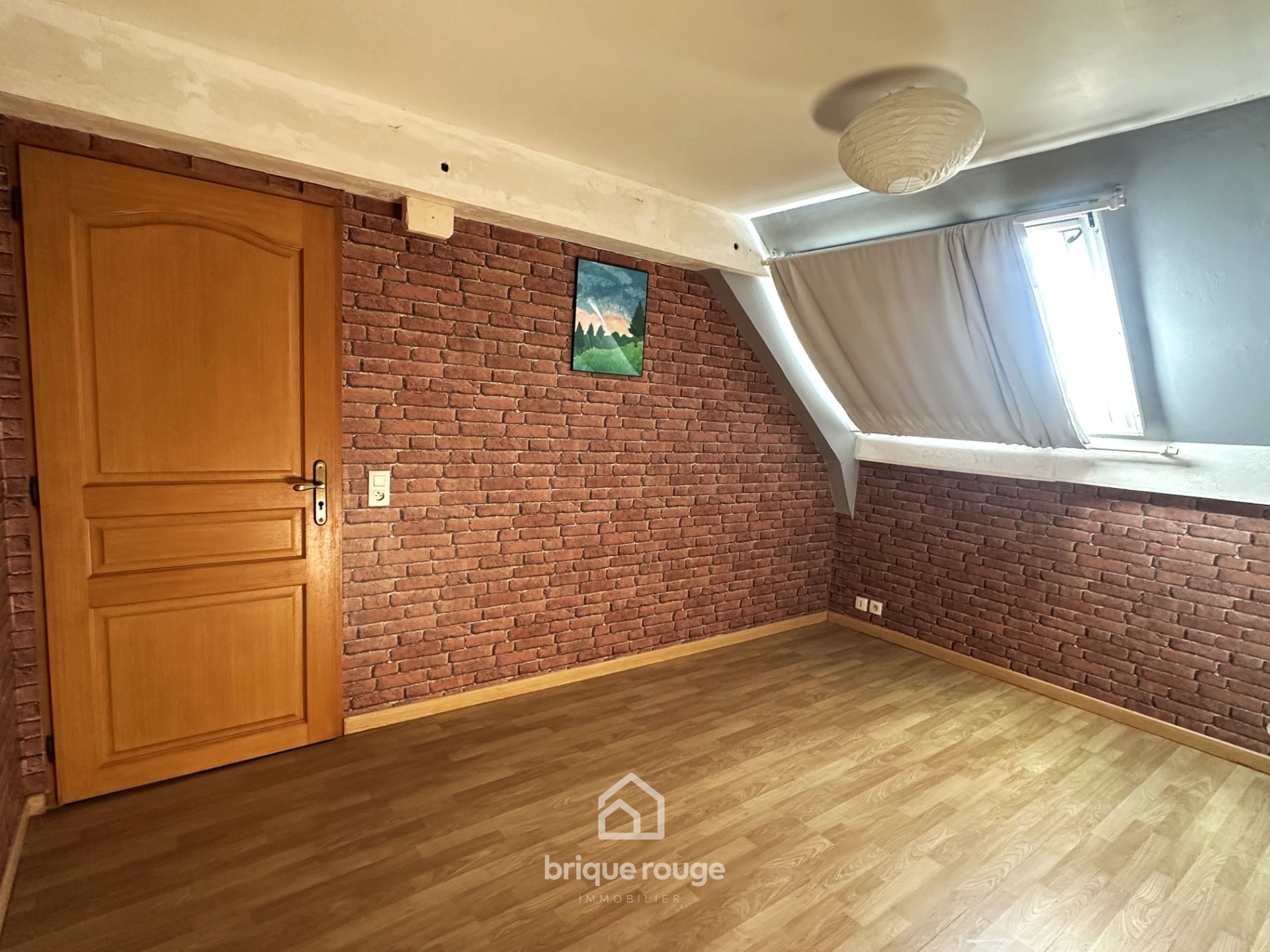 Maison bel etage avec son jardin privatif Photo 7 - Brique Rouge Immobilier Maison bel etage avec son jardin privatif Photo 7 - Brique Rouge Immobilier