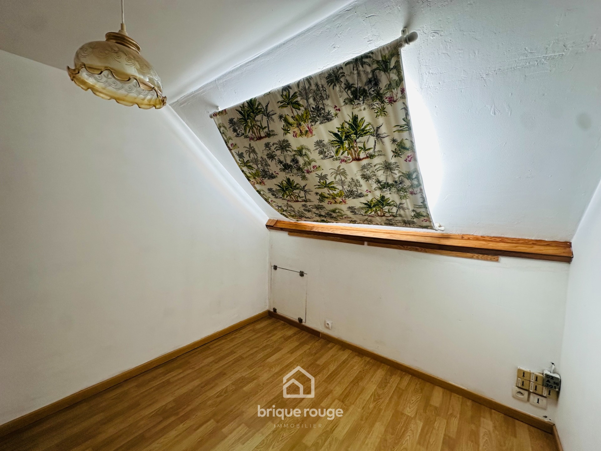 Maison bel etage avec son jardin privatif Photo 9 - Brique Rouge Immobilier