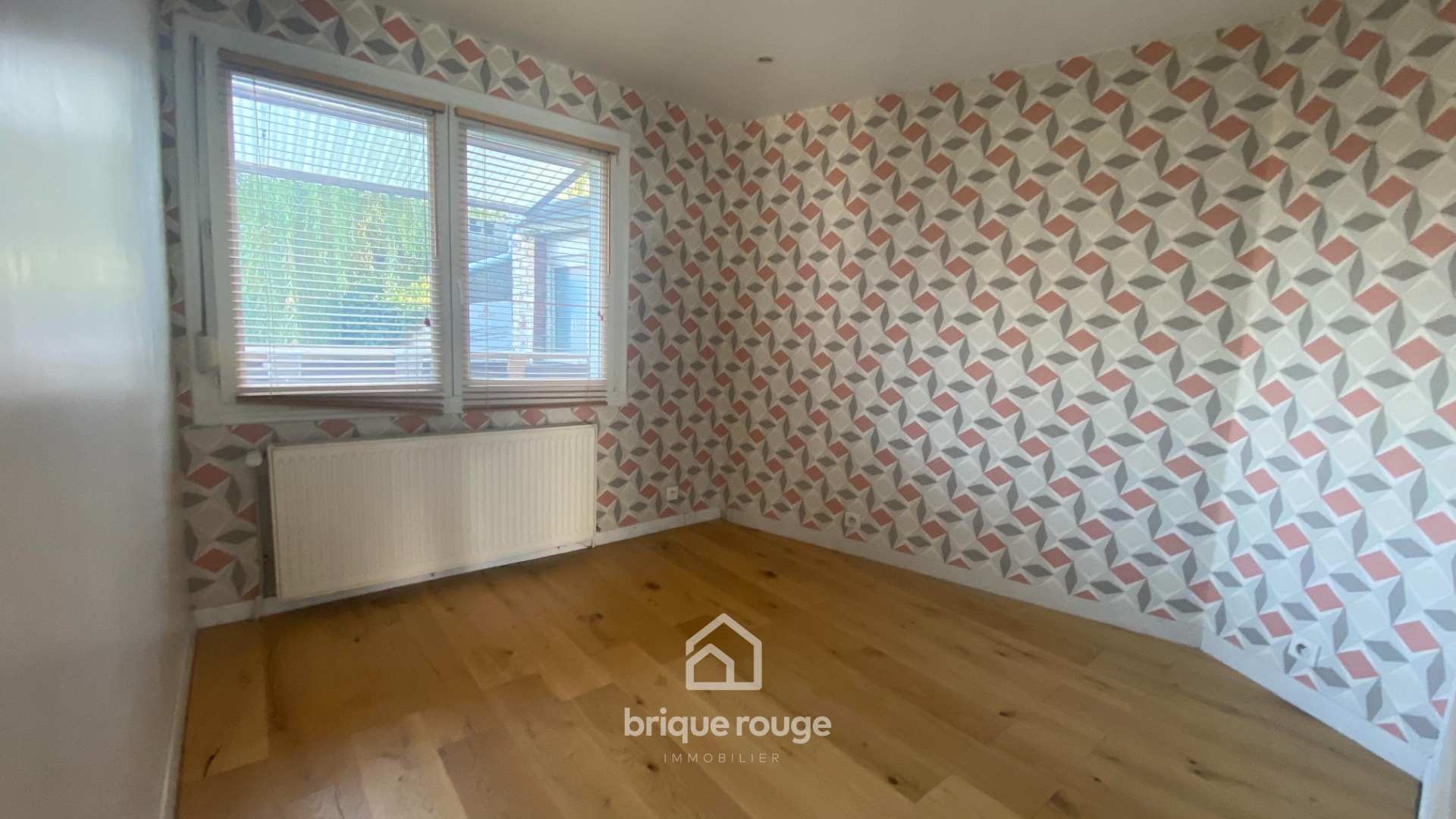 Immeuble avec commerce rdc   appartement terrasse Photo 2 - Brique Rouge Immobilier