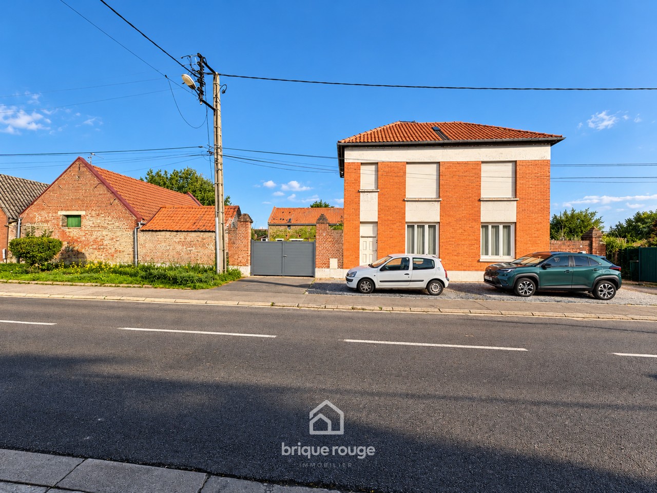 Ferme avec dependances sur 3120m - Brique Rouge Immobilier