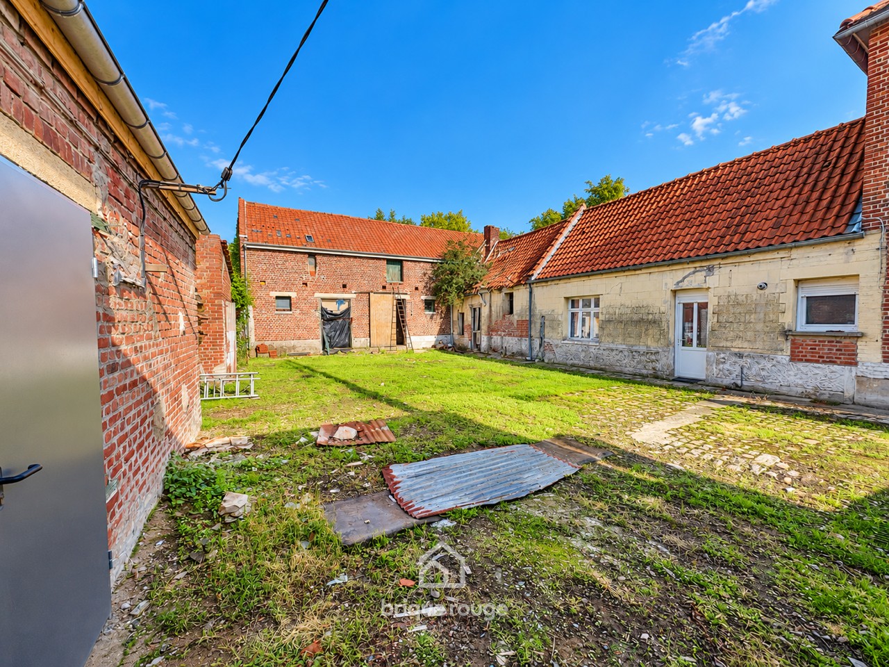 Ferme avec dependances sur 3120m Photo 2 - Brique Rouge Immobilier Ferme avec dependances sur 3120m Photo 2 - Brique Rouge Immobilier